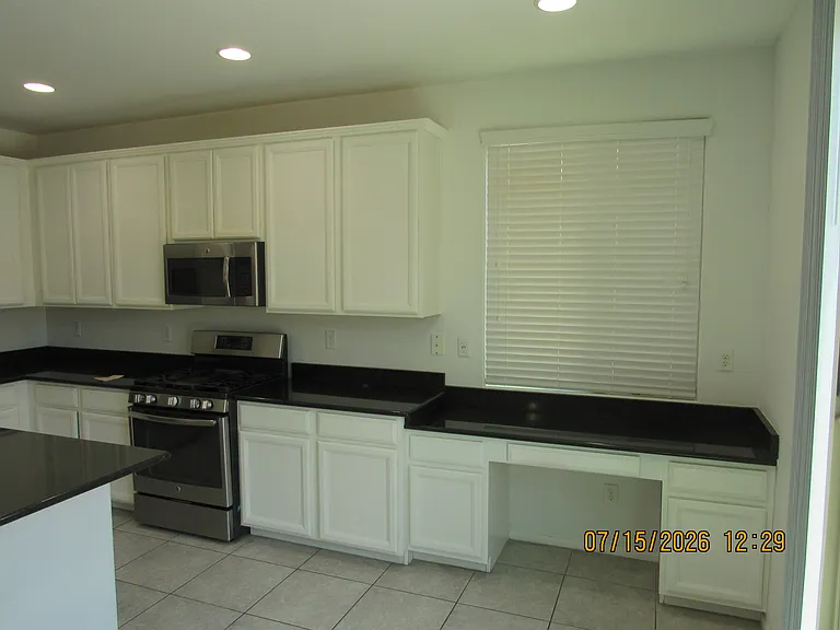 531 Bright Peridot Ave — Photo 4