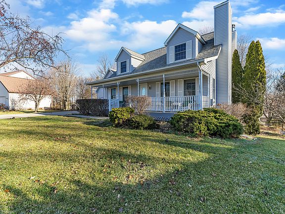 4th image of 130 Canterbury Dr