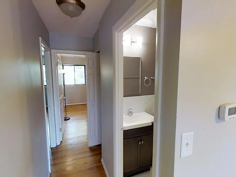 1401 Weldon Pl S — Photo 11