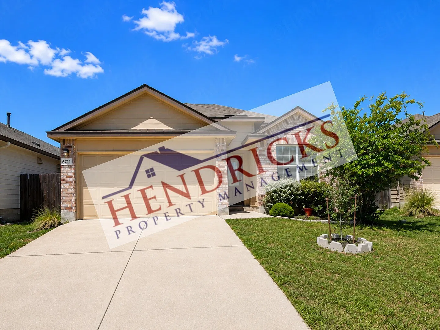 6711 Hoffman Plain, San Antonio, TX 78252 | Home for Rent — Photo 2