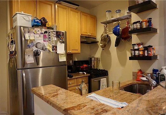 5th image of 539 Bergen St APT 2R