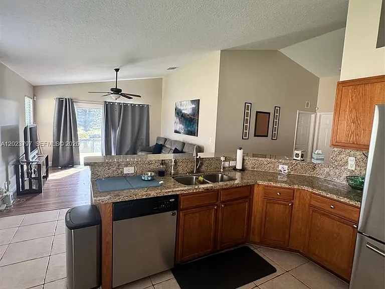 156 Preserve Dr — Photo 7