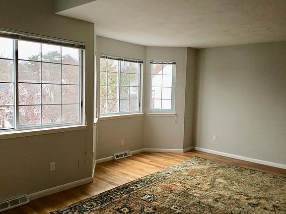 4th image of 125 Tall Oaks Dr Unit C