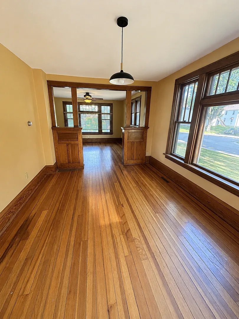 Charming 3 Bedroom 1 Bath Home in Owatonna — Photo 3
