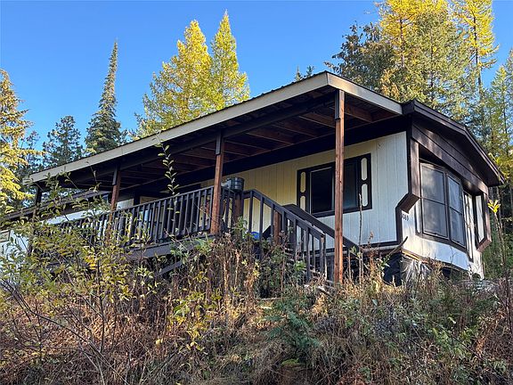 3rd image of 1089 Cedar Hills Rd