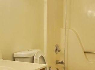 4031 Stringtown Rd, Evansville, IN 47711