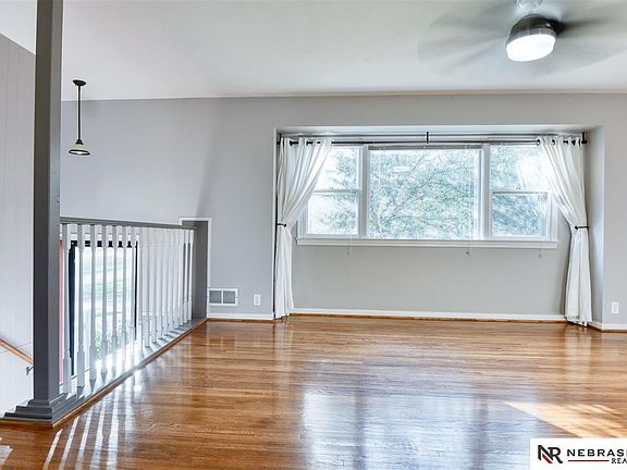 5th image of 4111 N 92nd Ave