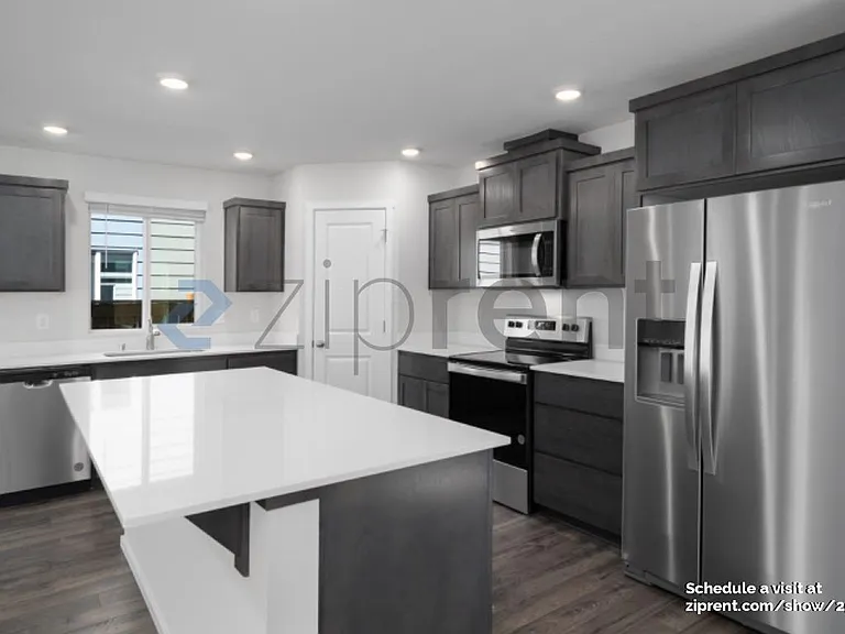 17508 NW 9th Ave — Photo 4