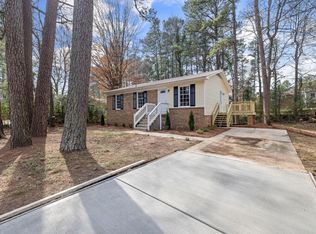 608 Old Farm Rd, Raleigh, NC 27606