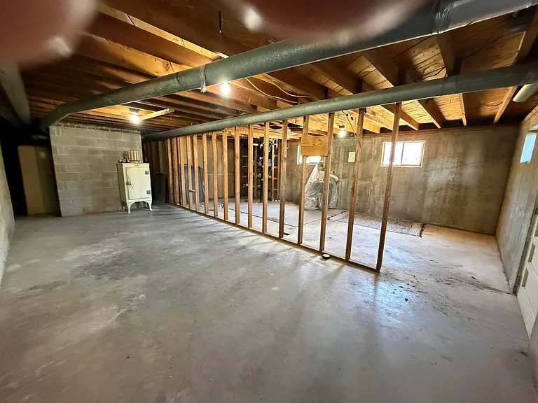 245 W 100 N — Photo 20