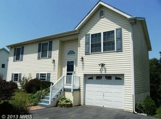 317 Constitution Blvd, Martinsburg, WV 25405