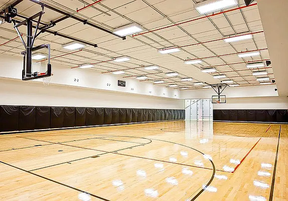 Rented by Sidewalk Realty LLC | media 27