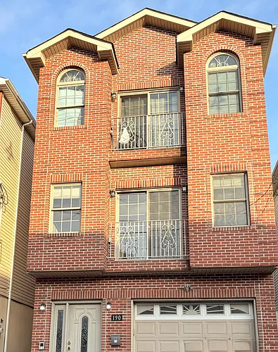 190 Arlington Ave #1 Photo 1 190 Arlington Ave #1 Photo 1