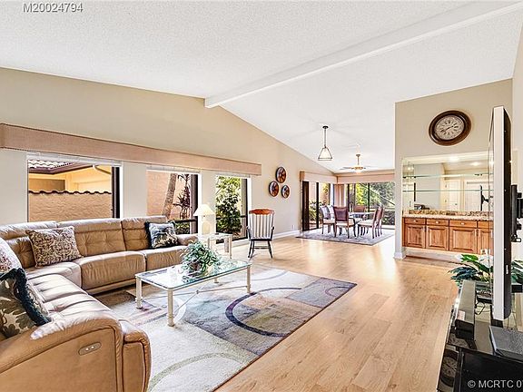 5th image of 2514 SW Bobalink Cir