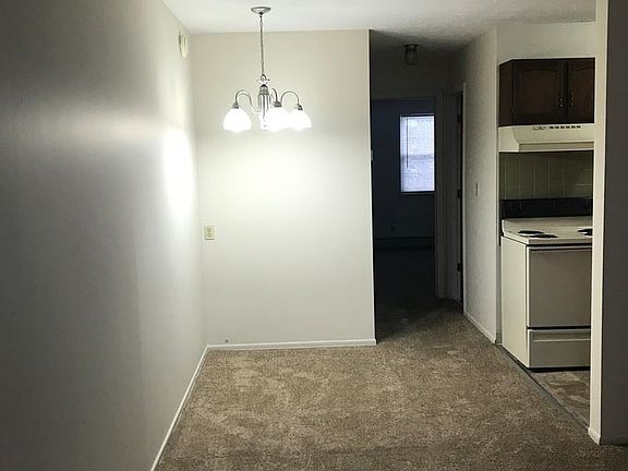 2nd image of 1566 Coventry St APT 10