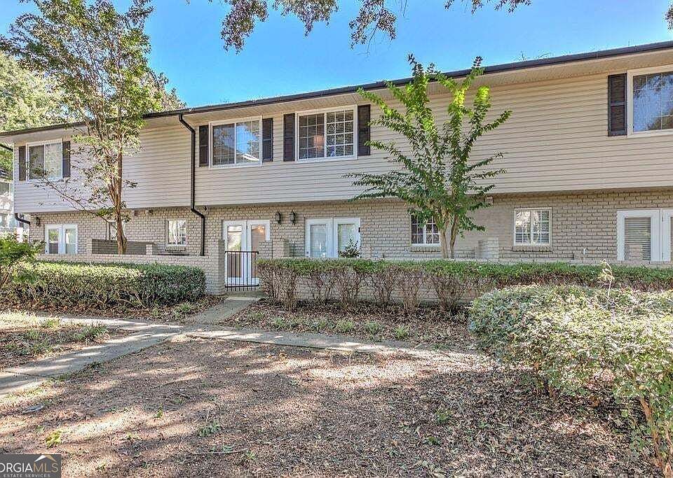 1st image of 6940 Roswell Rd Unit 7E