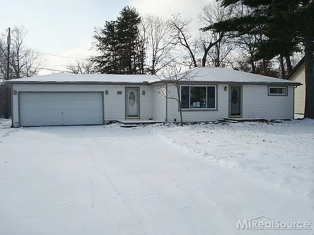 4773 Kempf St photo 1