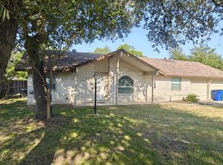2500 S Celia Dr, Cedar Park, TX 78613