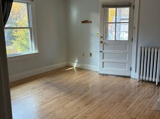 93 Prospect St, Northampton, MA 01063