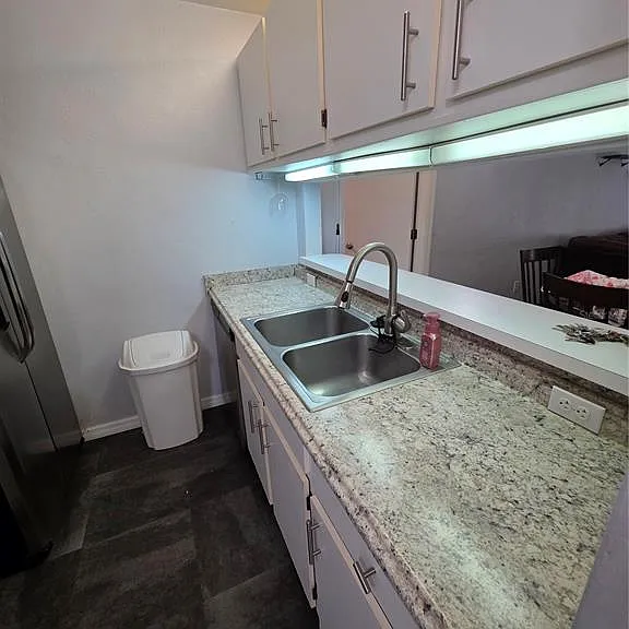 4000 SW 23rd St #6-305 — Photo 3