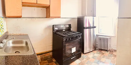 Rented by Top Nest Inc.