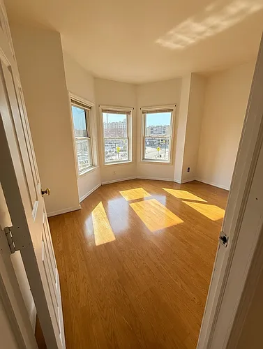 19 Kelley Sq #2 Photo 1