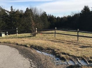 18321 Marlowes Dr, Aurora, IN 47001