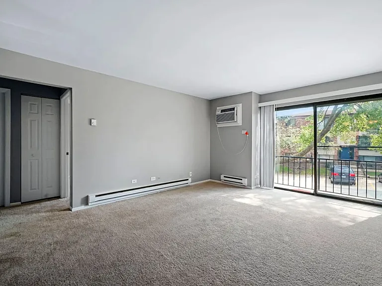 Flats at Gladstone — Photo 17