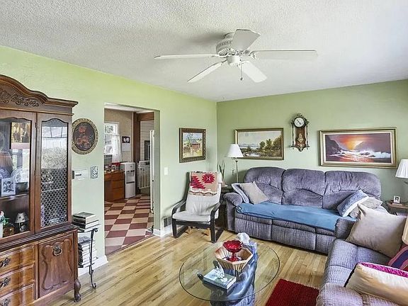 2nd image of 575 N Locust St