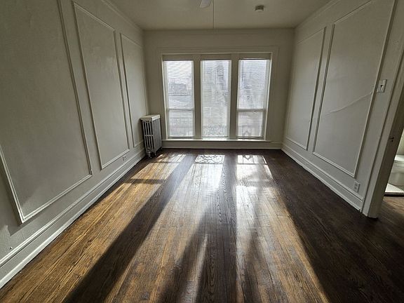 2nd image of 4901 N Christiana Ave APT 4