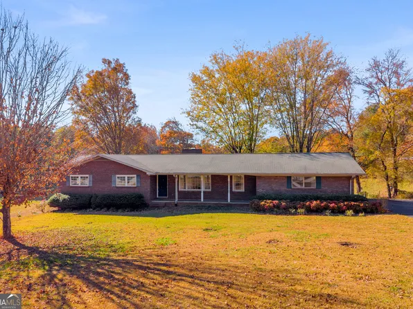 2207 Blacksnake Rd, Mount Airy, GA 30563