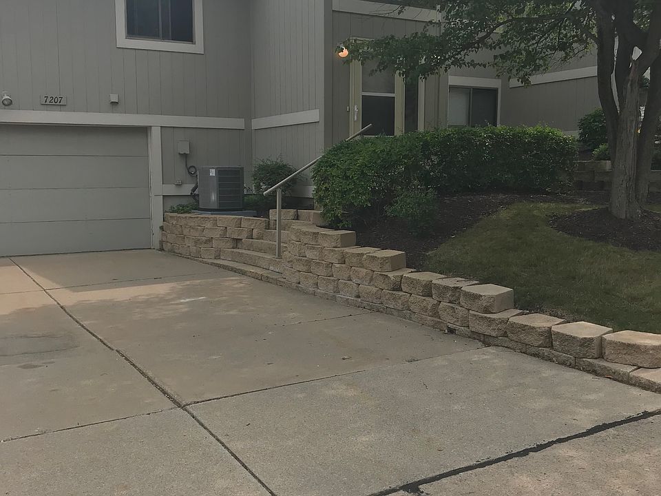 1st image of 7207 S Holmes Pl