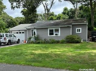 87 Gould Rd, Centereach, NY 11720