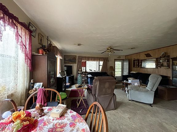 4th image of 2117 Price Cove Rd