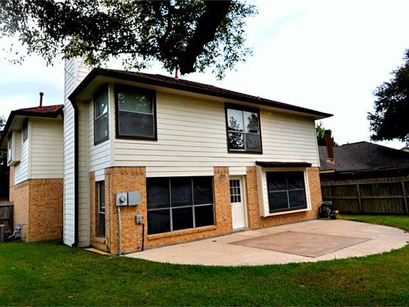 5th image of 6019 Central Falls Dr
