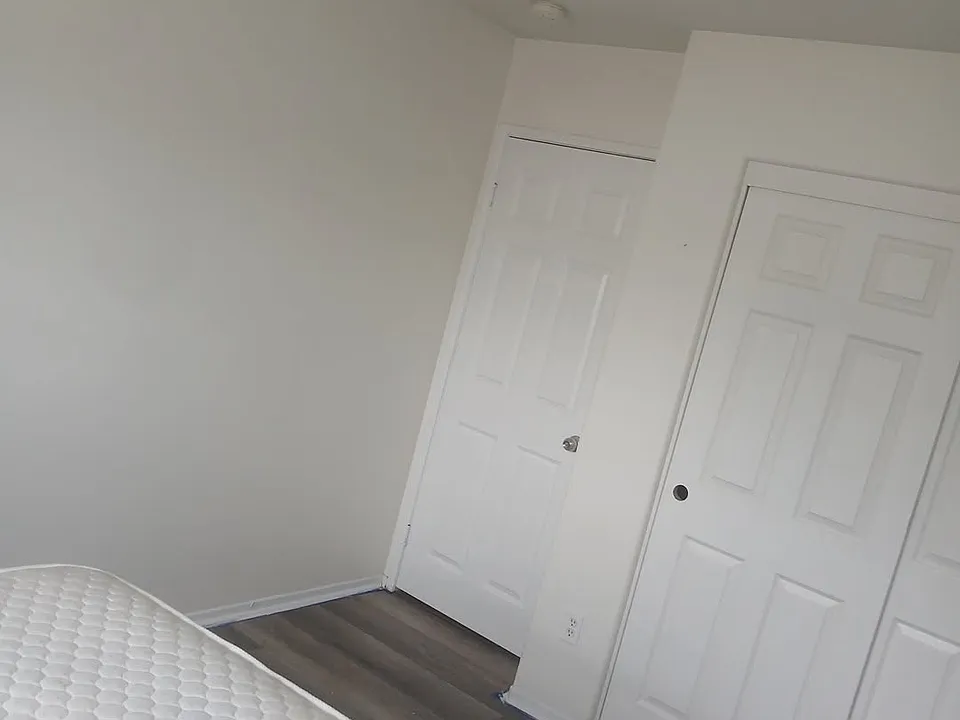 6325 Chattanooga Dr #2