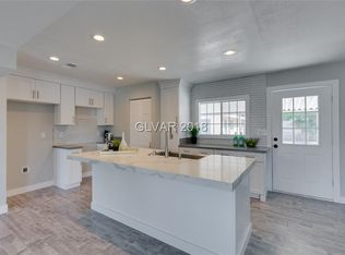 7009 Oakhurst Ave, Las Vegas, NV 89145