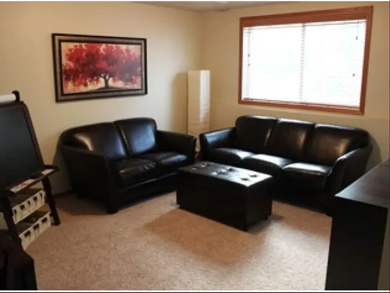 902 Ledgestone Dr #1 — Photo 9