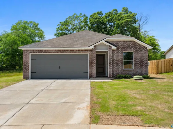 103 Olde Hearth Rd, New Market, AL 35761