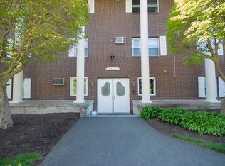 Carriage House, Boxboro, MA 01719