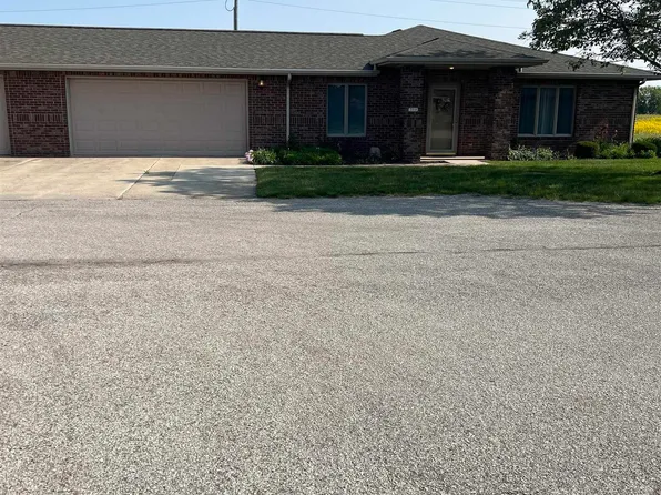 214 Independence Pkwy, Hartford City, IN 47348