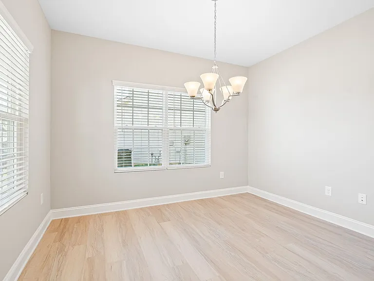 2275 Campbell Loop — Photo 15