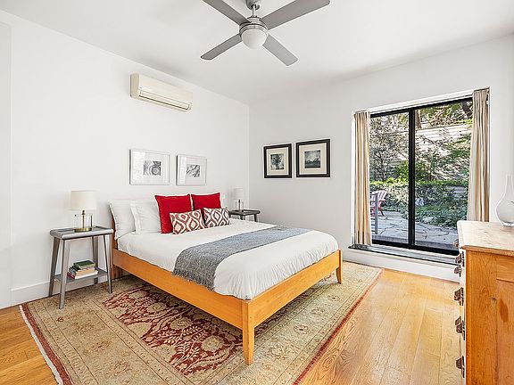 5th image of 209 Quincy St #1R