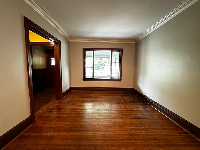 294 Baynes St #1 — Photo 3