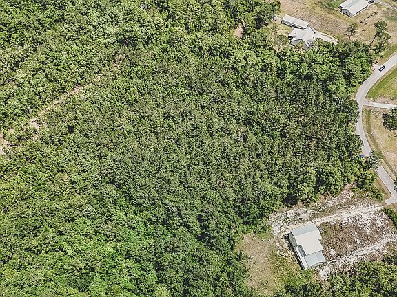 3rd image of V/l 22 Village Dr