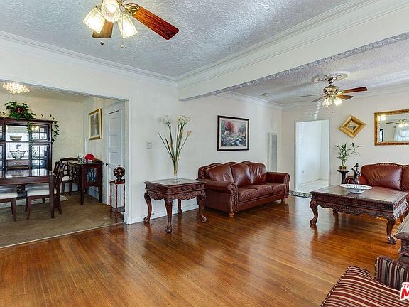 2nd image of 1635 W 60th Pl