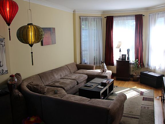 4th image of 4856 N Winchester Ave