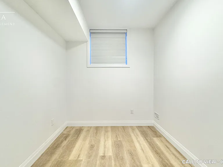 823 Stirling Ave S #4 — Photo 7