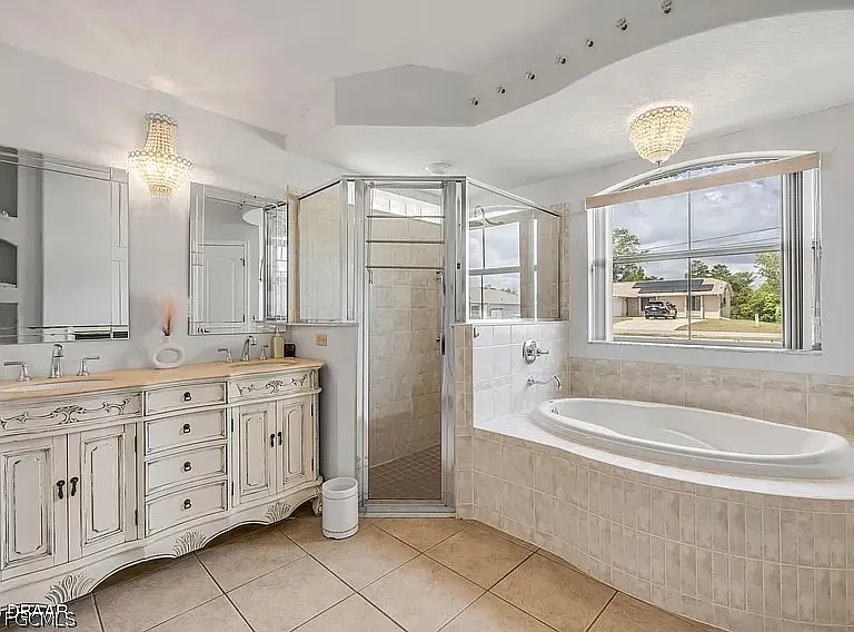 1641 Joyner Dr #1 — Photo 6