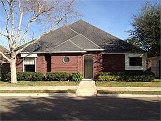 2nd image of 2124 Shadowbrook Cir